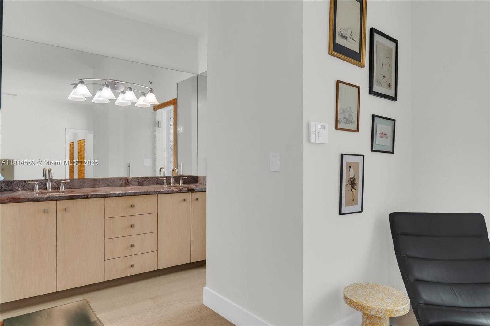 Small Image of 5794 SOUTH WEST 76TH TER, South Miami Number 19