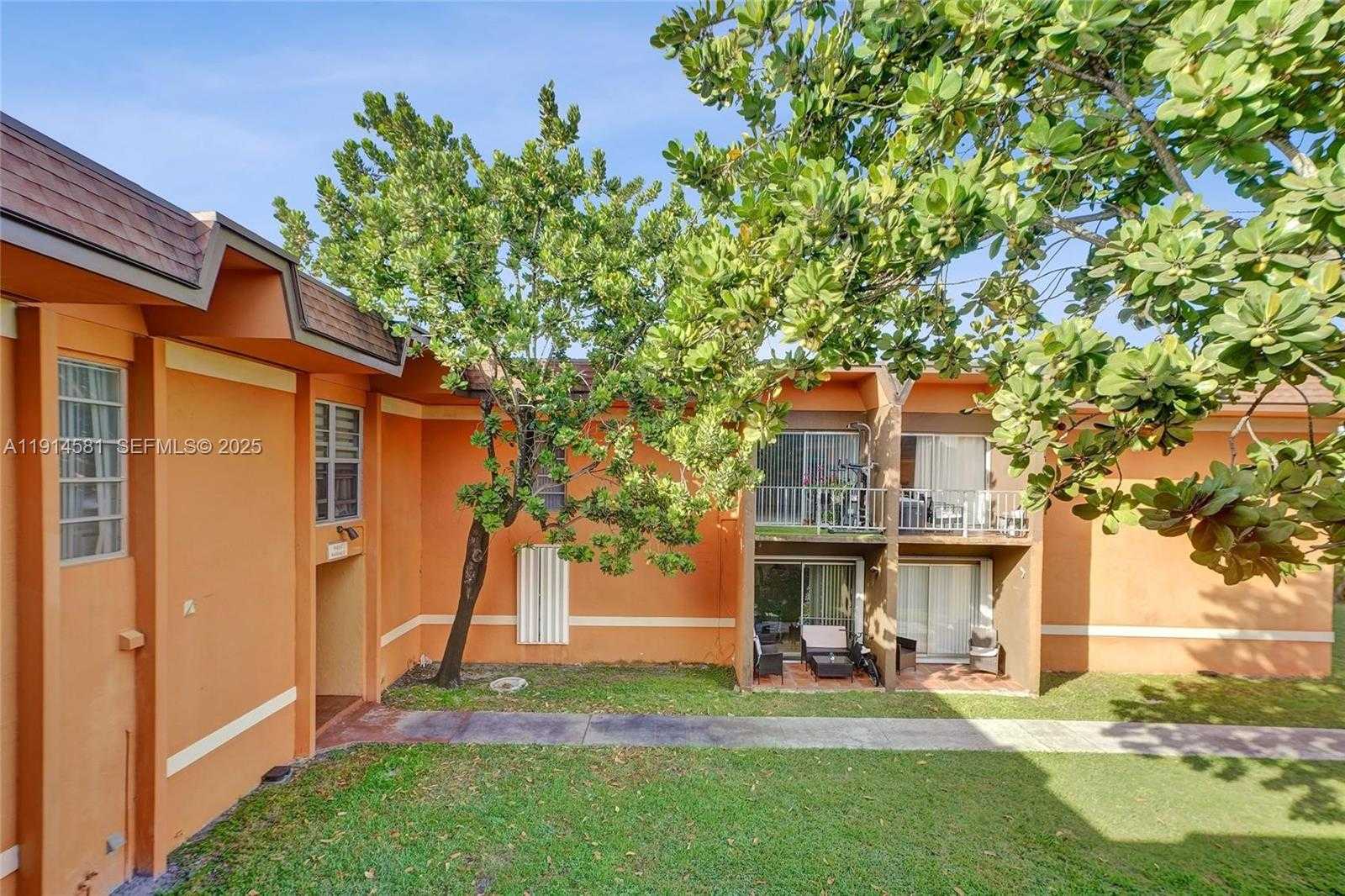 Small Image of 9459 SOUTH WEST 76TH ST #R7, Miami Number 12