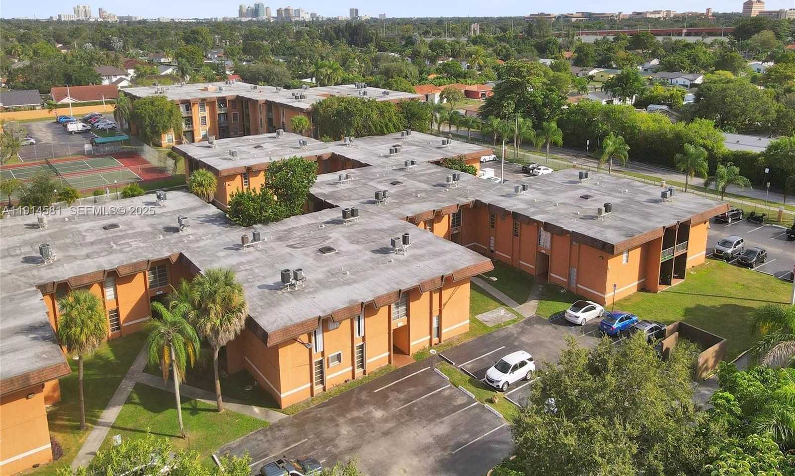 Small Image of 9459 SOUTH WEST 76TH ST #R7, Miami Number 14