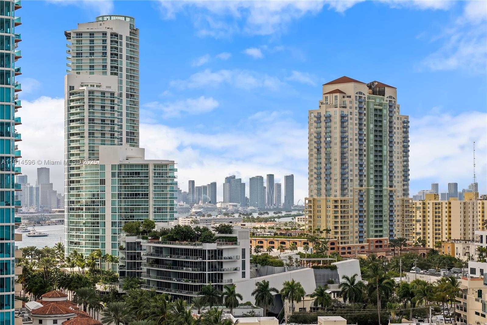 Small Image of 50 SOUTH POINTE DR #1206, Miami Beach Number 7