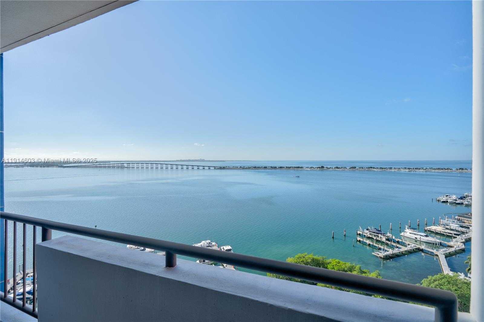 Small Image of 1581 BRICKELL AVE #1202, Miami Number 27