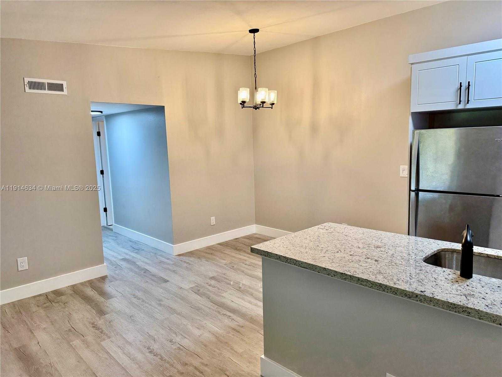 Small Image of 9719 HAMMOCKS BLVD #203, Miami Number 6