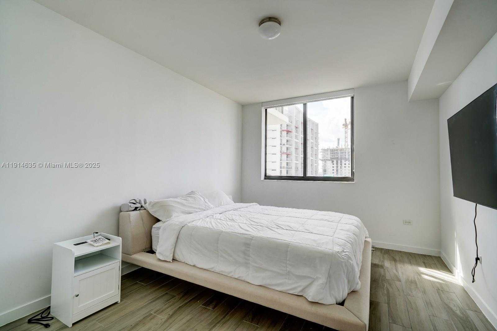 Small Image of 999 SOUTH WEST 1ST AVE #1612, Miami Number 10