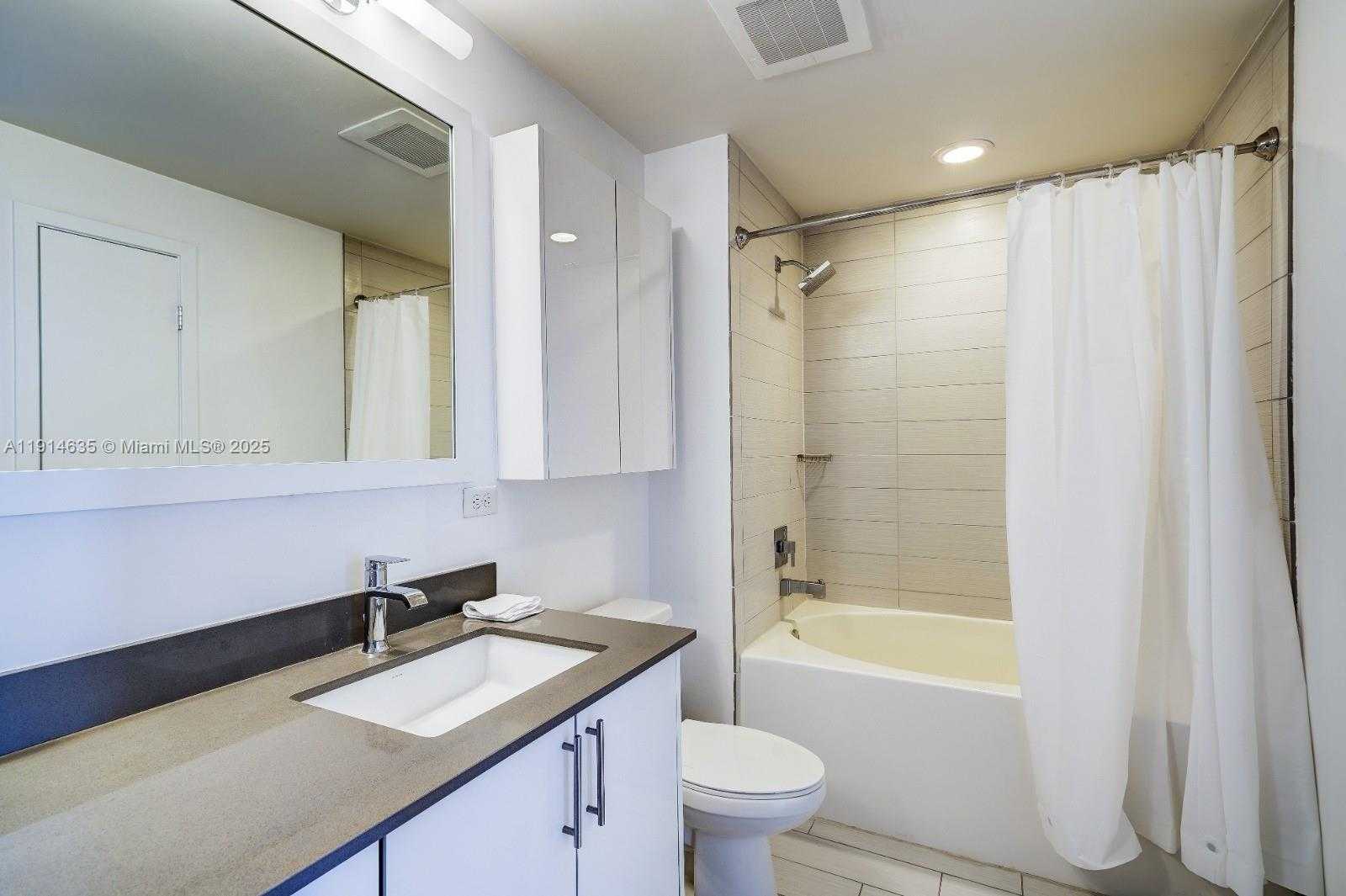 Small Image of 999 SOUTH WEST 1ST AVE #1612, Miami Number 12