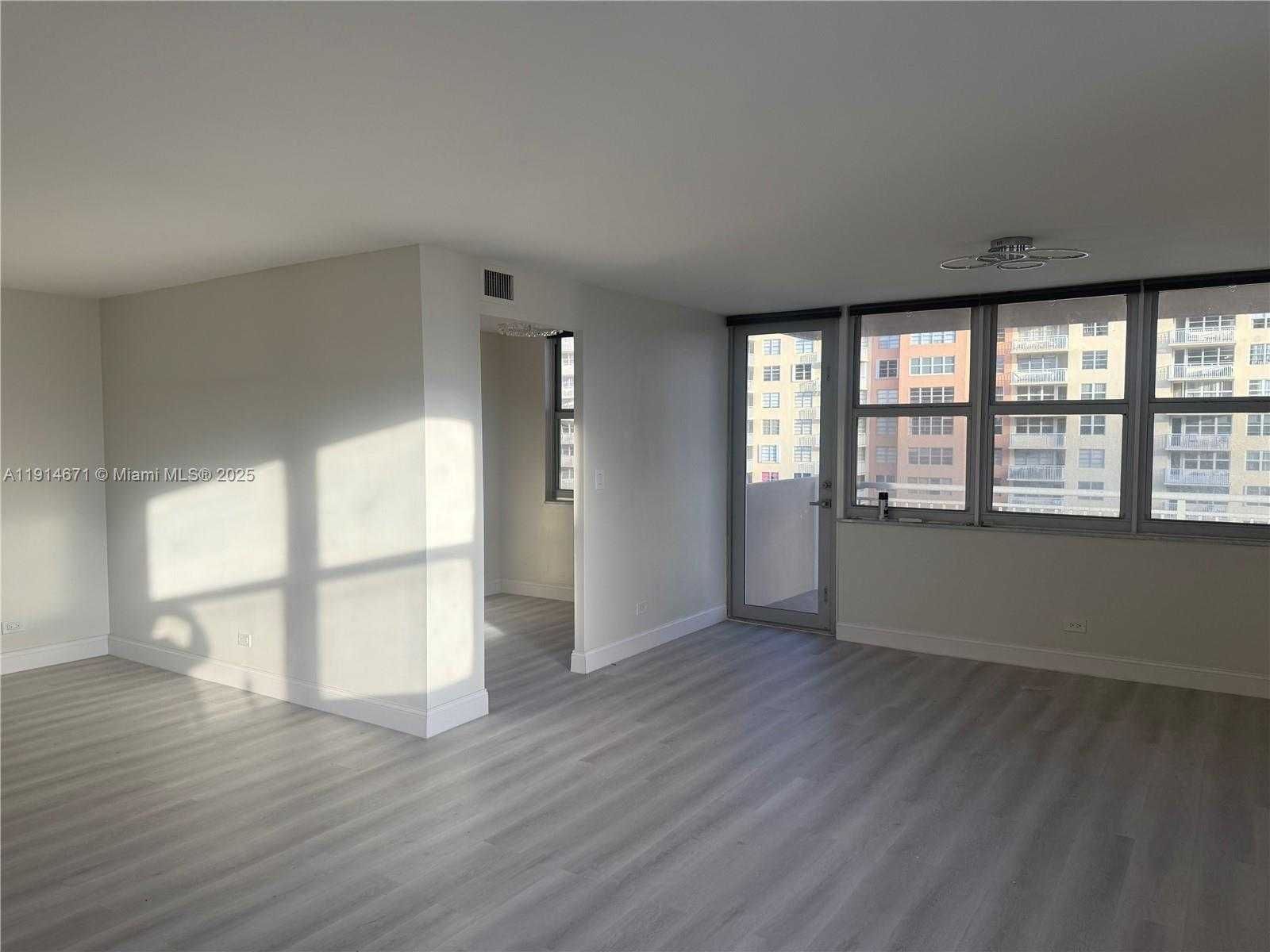 Small Image of 250 174TH ST #1405, Sunny Isles Beach Number 12