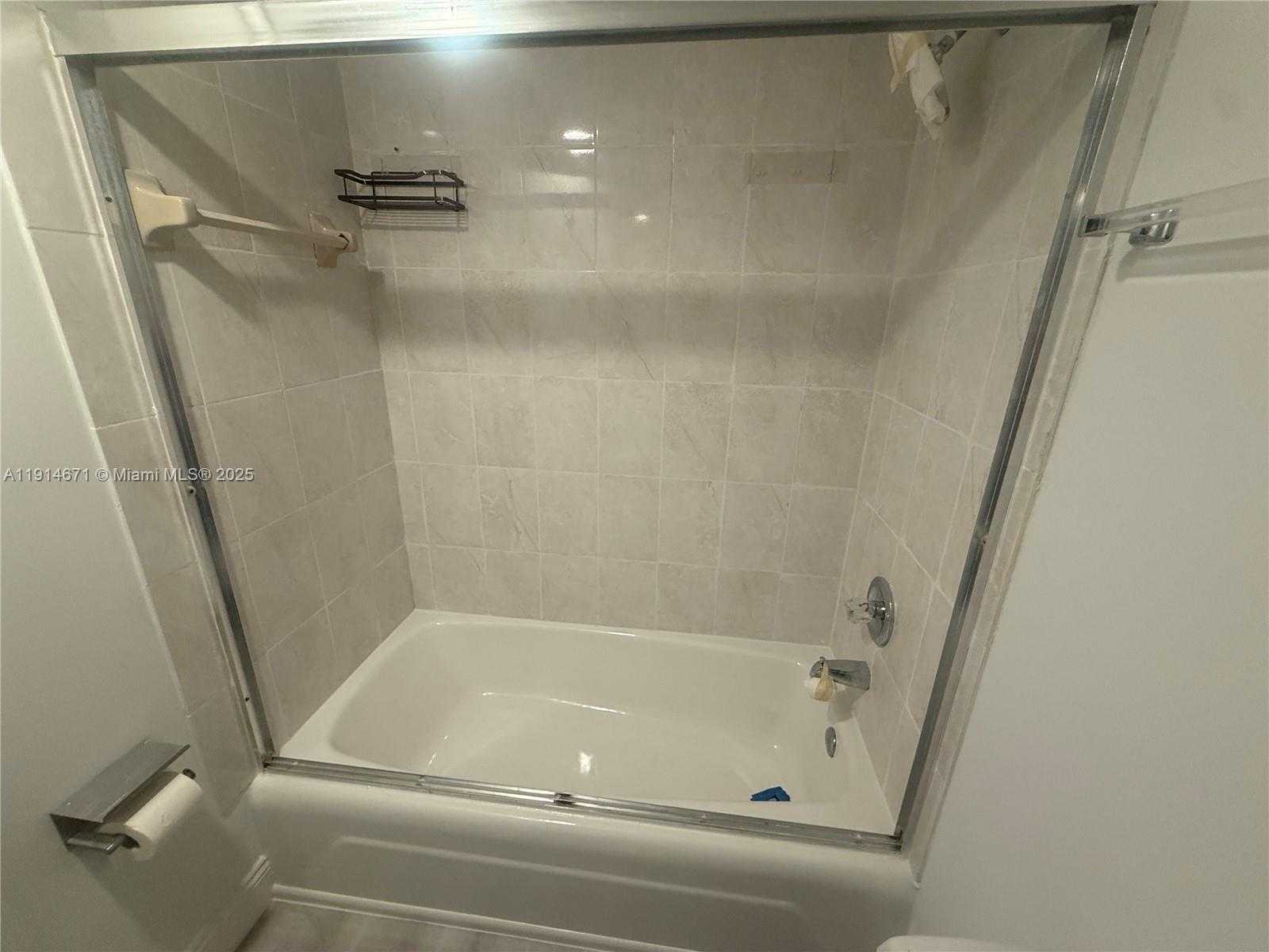 Small Image of 250 174TH ST #1405, Sunny Isles Beach Number 22