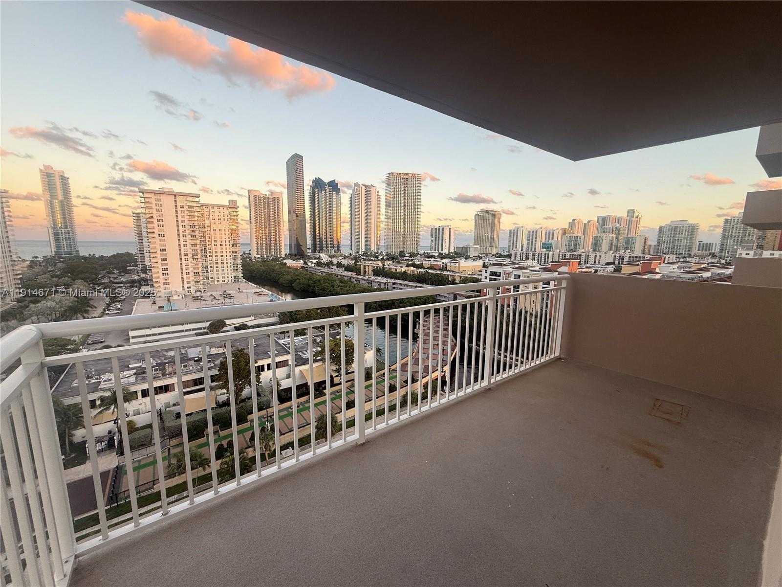 Small Image of 250 174TH ST #1405, Sunny Isles Beach Number 4