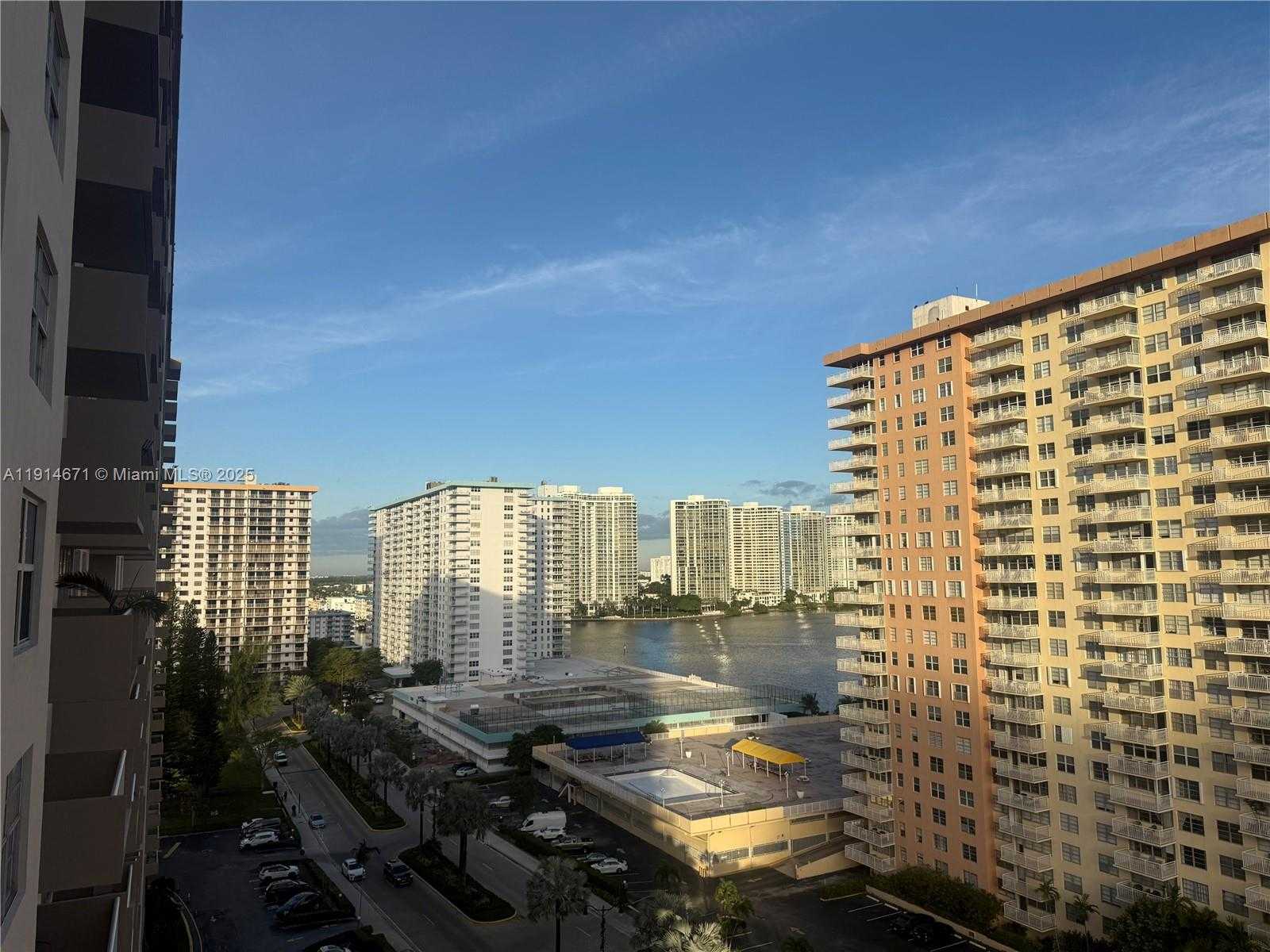 Small Image of 250 174TH ST #1405, Sunny Isles Beach Number 5