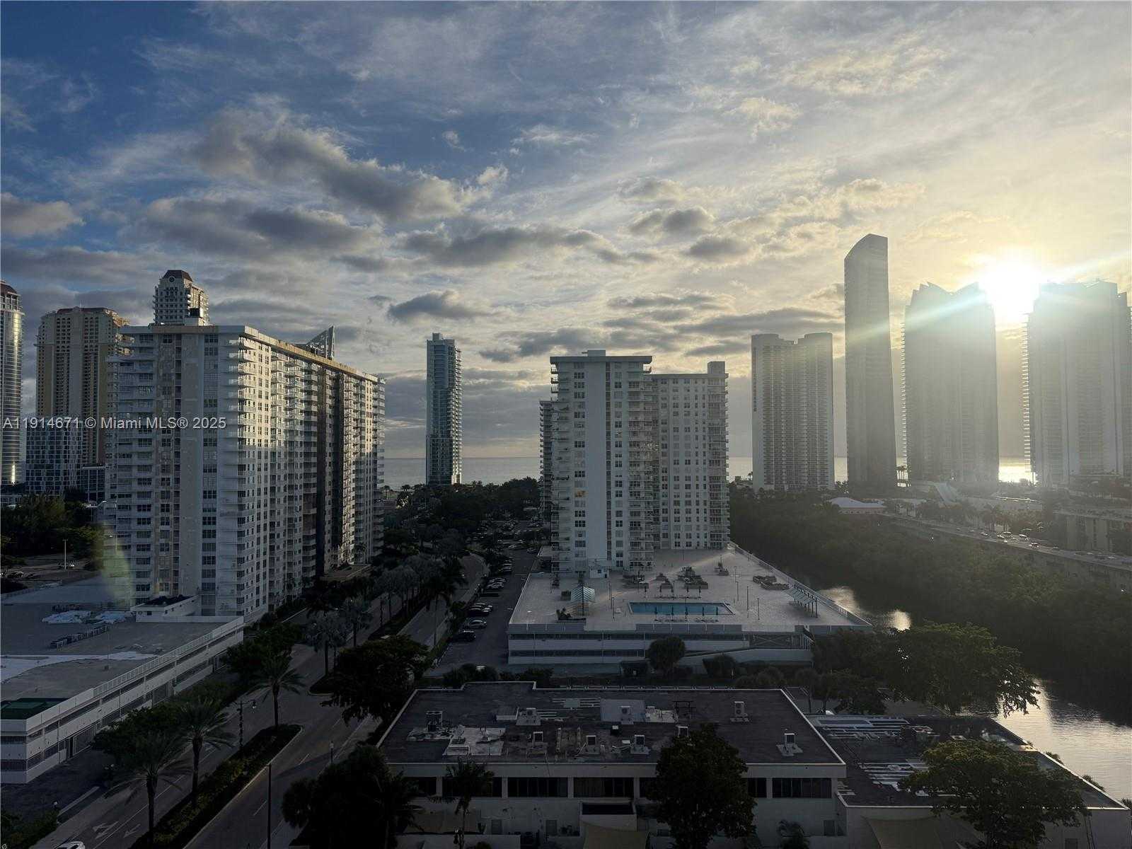 Small Image of 250 174TH ST #1405, Sunny Isles Beach Number 6