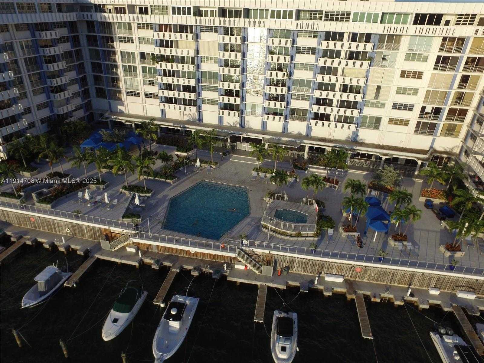 Small Image of 800 WEST AVE #938, Miami Beach Number 15