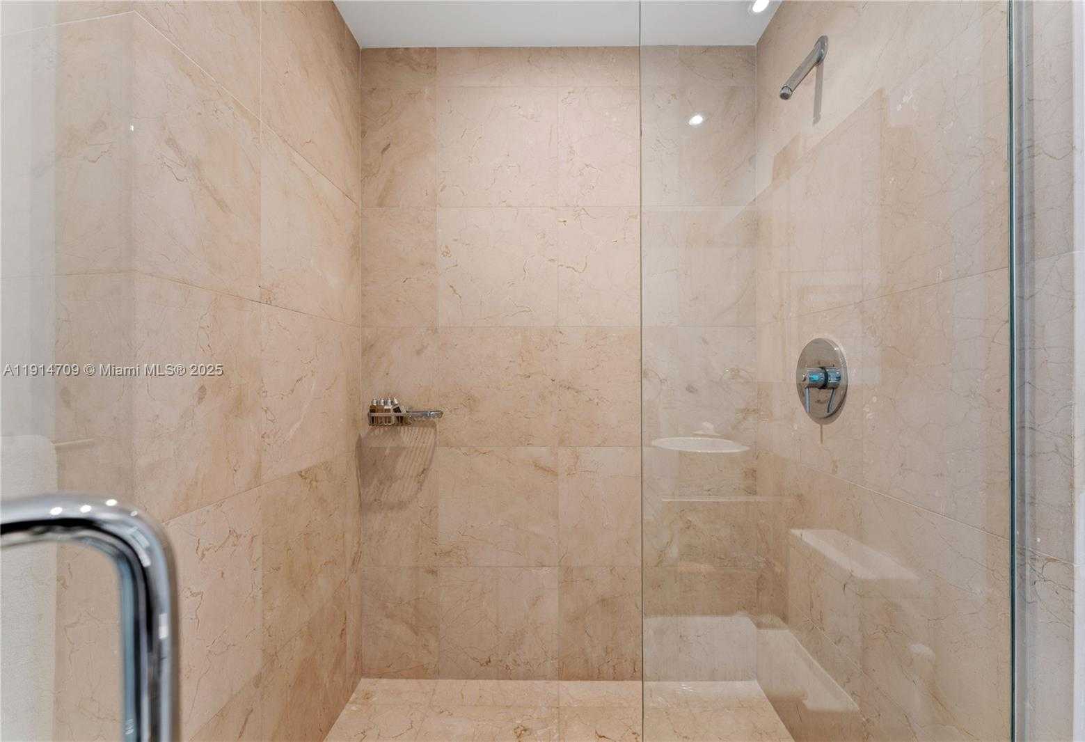 Small Image of 6000 INDIAN CREEK DR #PH 2501, Miami Beach Number 33