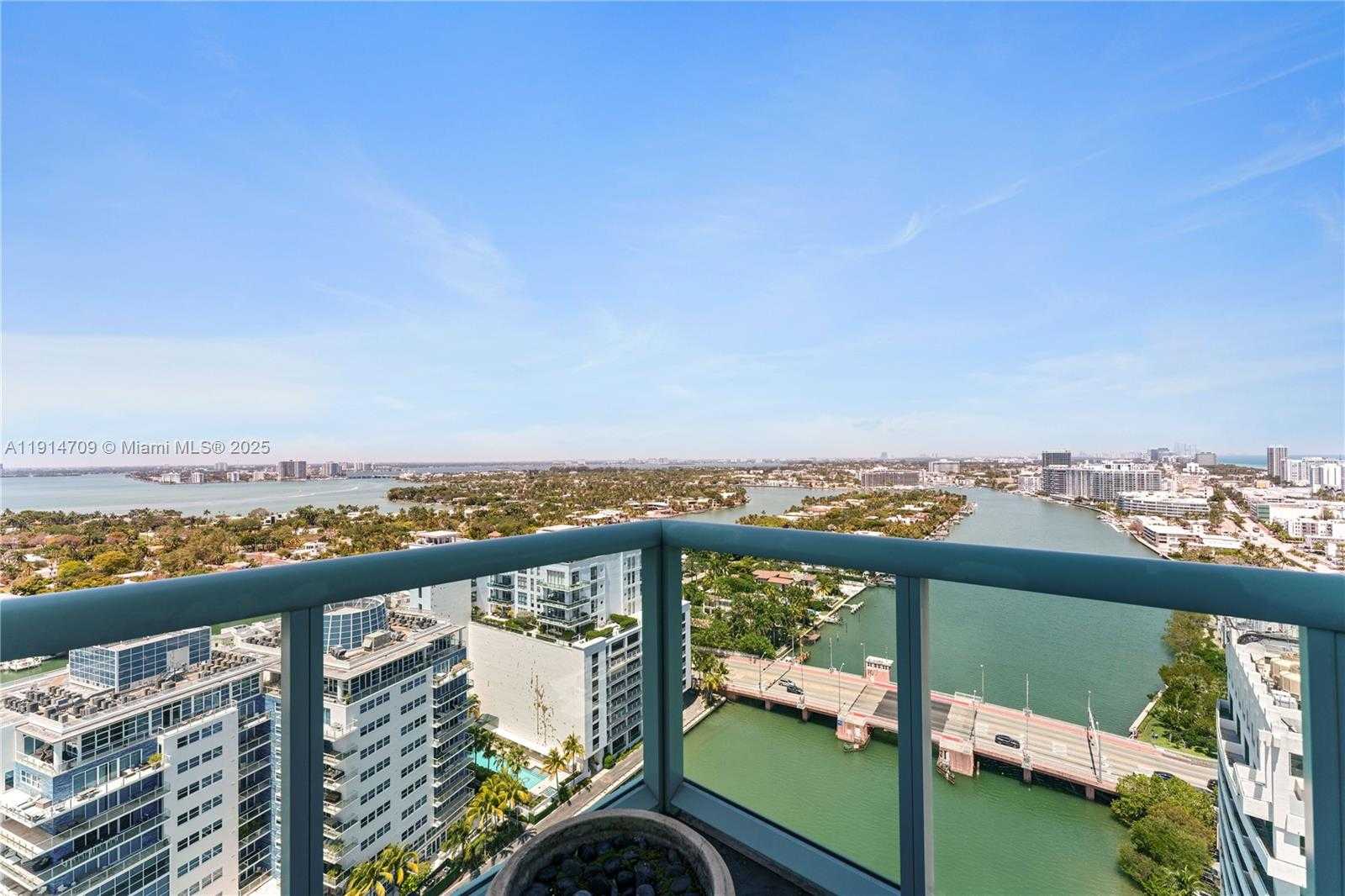 Small Image of 6000 INDIAN CREEK DR #PH 2501, Miami Beach Number 35