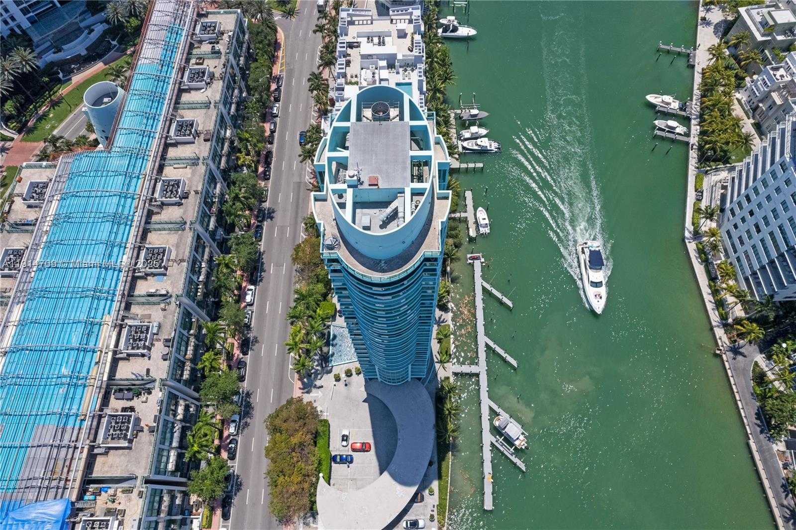 Small Image of 6000 INDIAN CREEK DR #PH 2501, Miami Beach Number 58