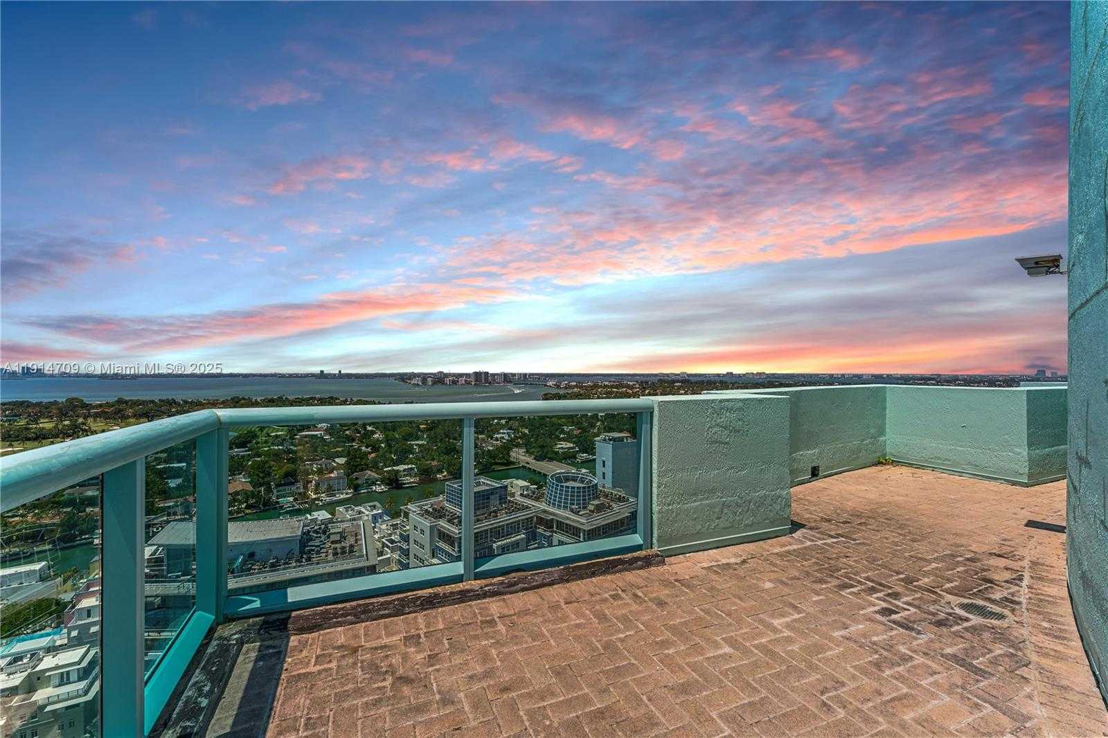 Small Image of 6000 INDIAN CREEK DR #PH 2501, Miami Beach Number 64