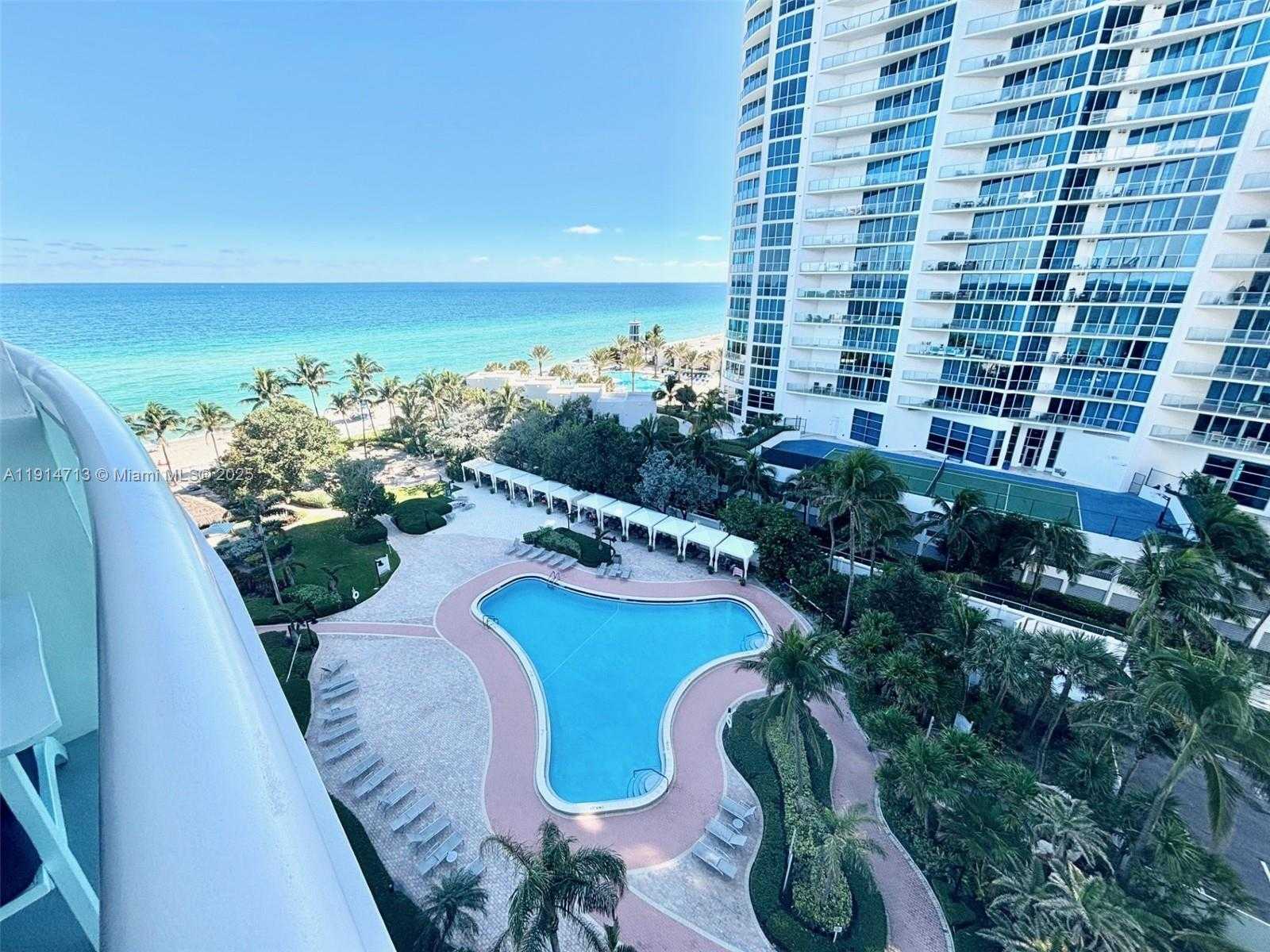 Small Image of 3001 SOUTH OCEAN DR #919, Hollywood Number 3