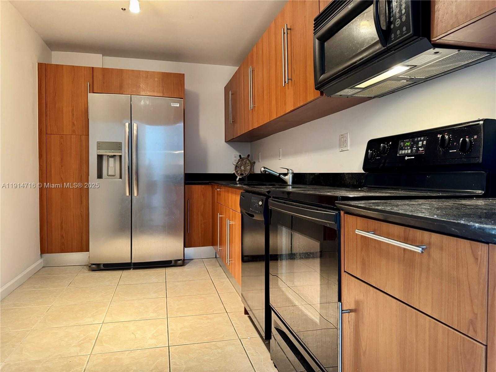 Small Image of 3001 SOUTH OCEAN DR #1423, Hollywood Number 10