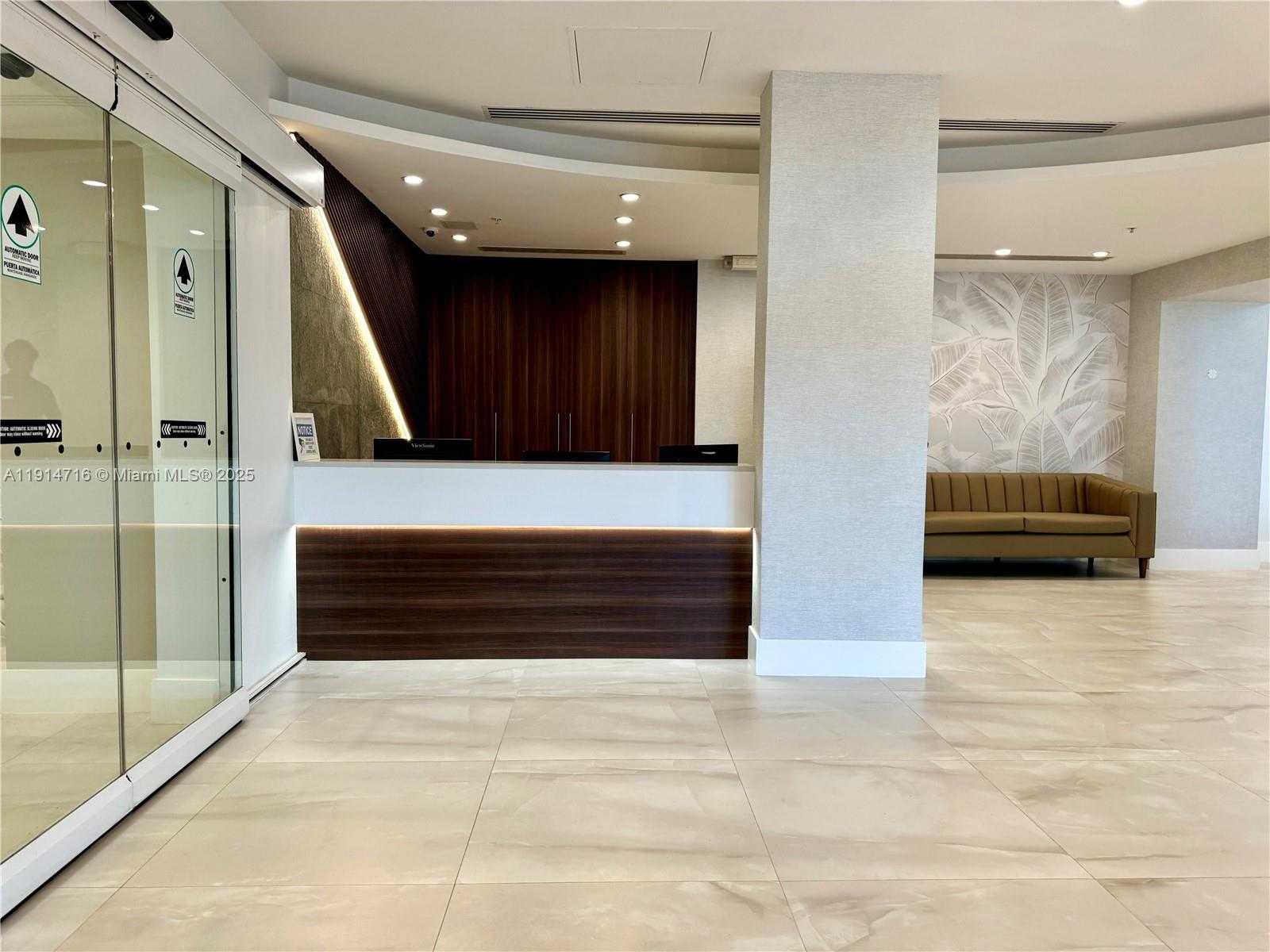 Small Image of 3001 SOUTH OCEAN DR #1423, Hollywood Number 16