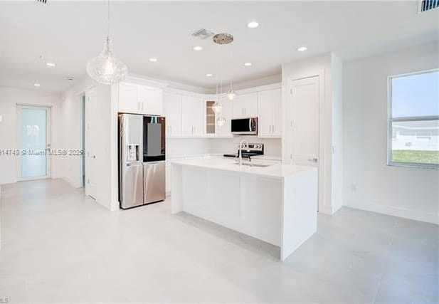 Small Image of 3802 SOUTH EAST 12TH AVENUE, Cape Coral Number 11