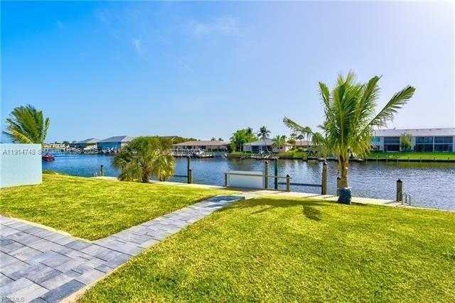 Small Image of 3802 SOUTH EAST 12TH AVENUE, Cape Coral Number 33