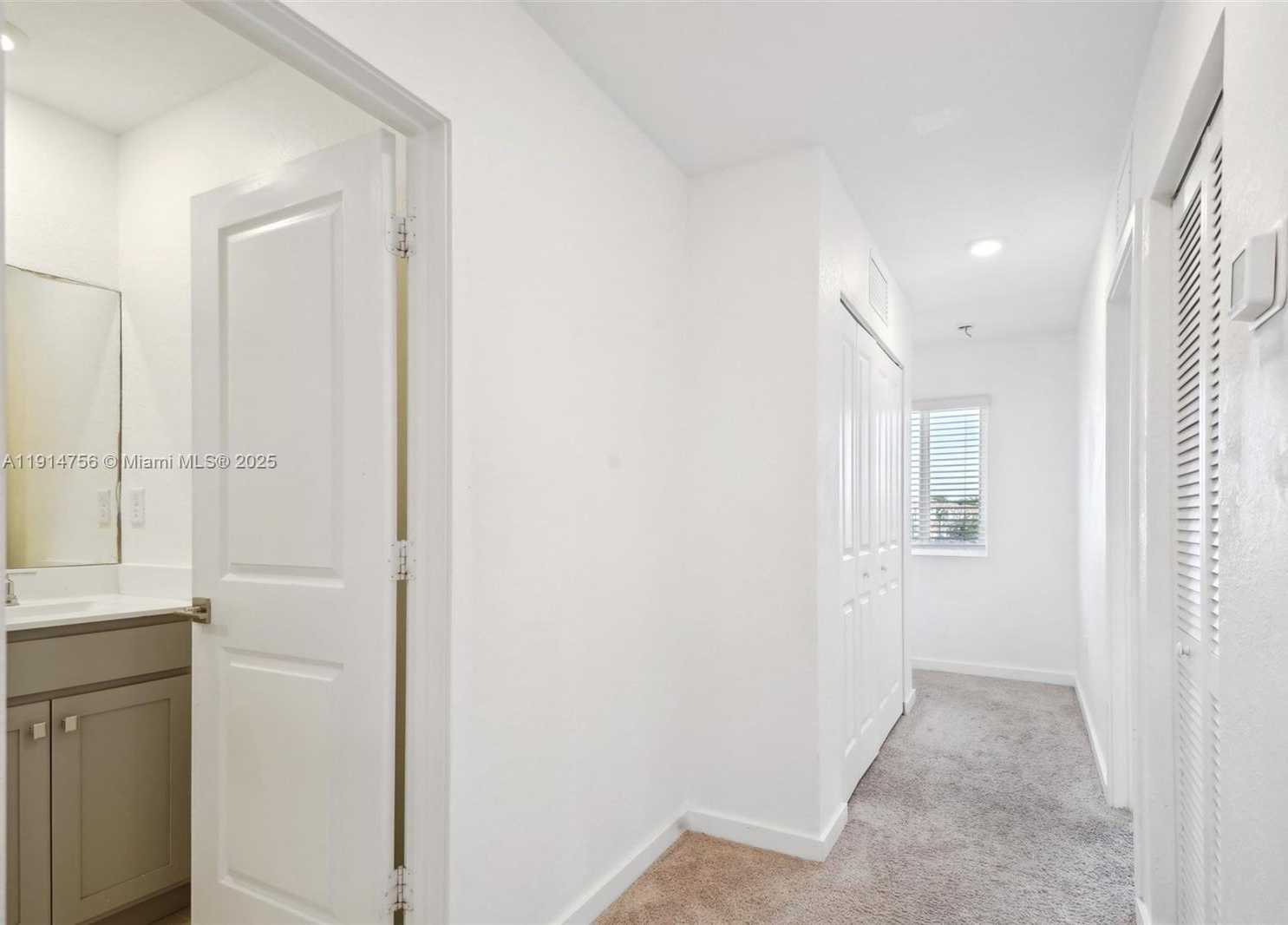 Small Image of 1006 SOUTH EAST 23RD AVE #1006, Homestead Number 20