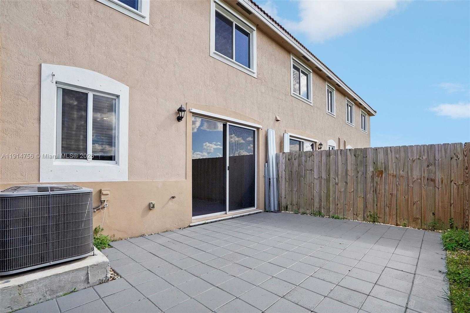 Small Image of 1006 SOUTH EAST 23RD AVE #1006, Homestead Number 22