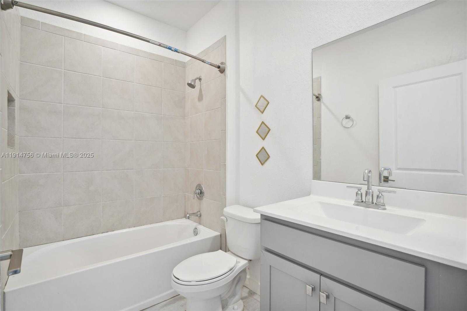 Small Image of 1006 SOUTH EAST 23RD AVE #1006, Homestead Number 9