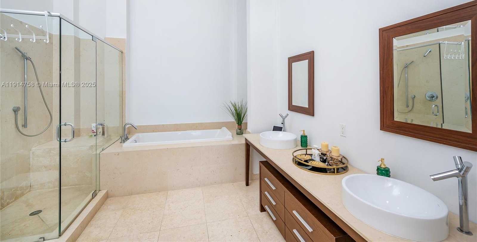 Small Image of 495 SOUTH EAST BRICKELL AVE #4103, Miami Number 10