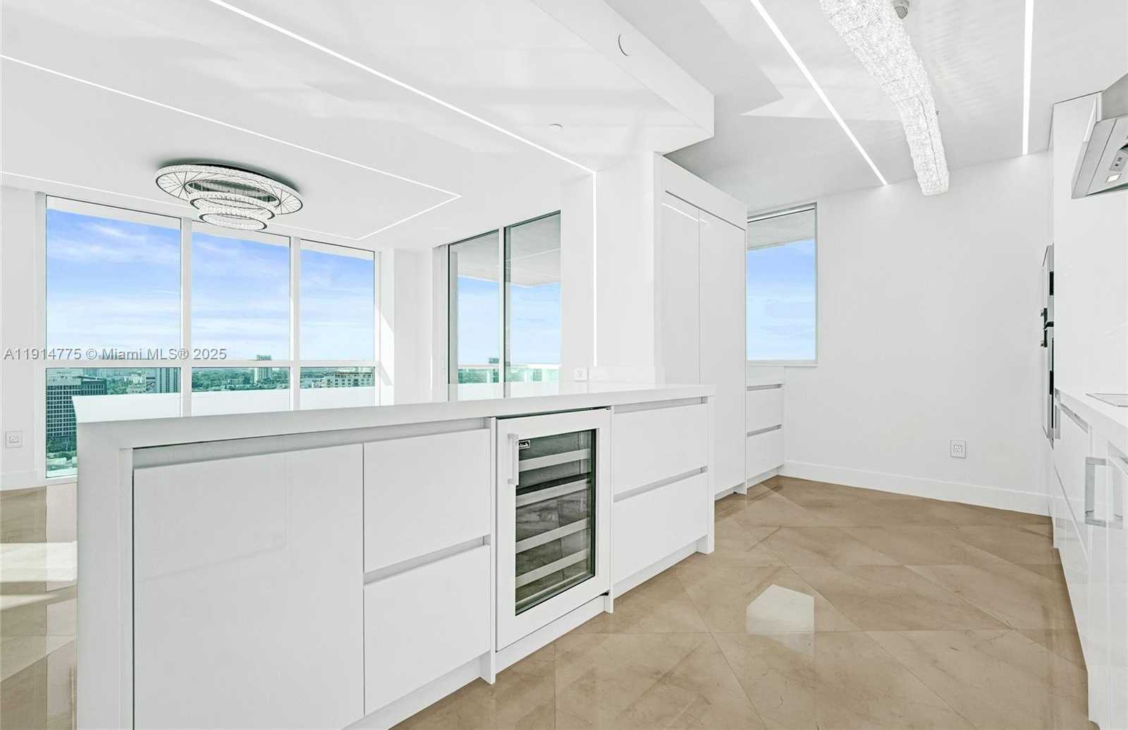 Small Image of 101 SOUTH FORT LAUDERDALE BEACH BLVD #1907, Fort Lauderdale Number 10