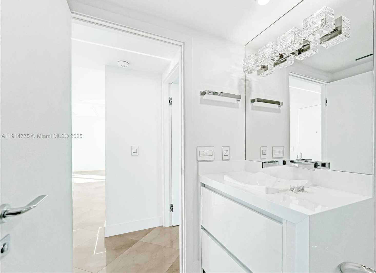 Small Image of 101 SOUTH FORT LAUDERDALE BEACH BLVD #1907, Fort Lauderdale Number 24