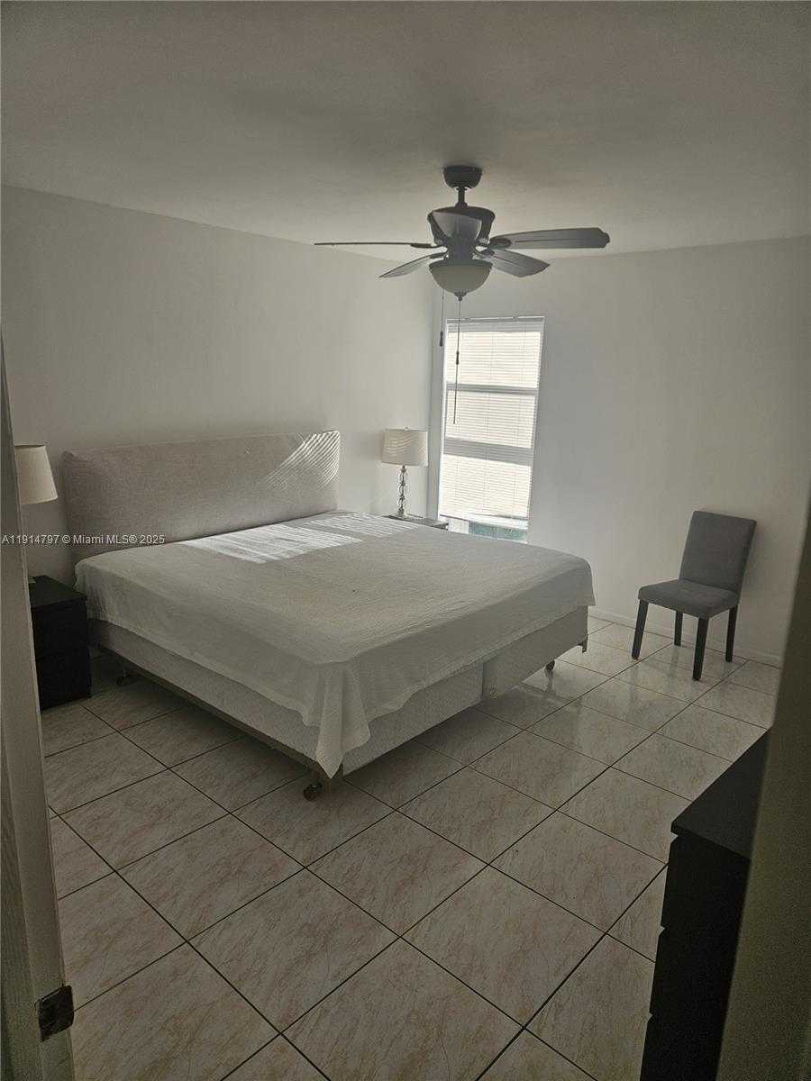 Small Image of 201 178TH DR #302, Sunny Isles Beach Number 13