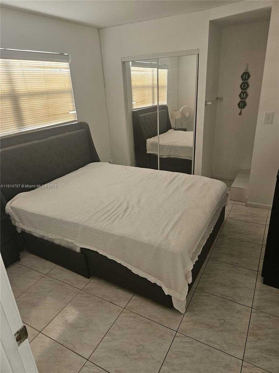 Small Image of 201 178TH DR #302, Sunny Isles Beach Number 6