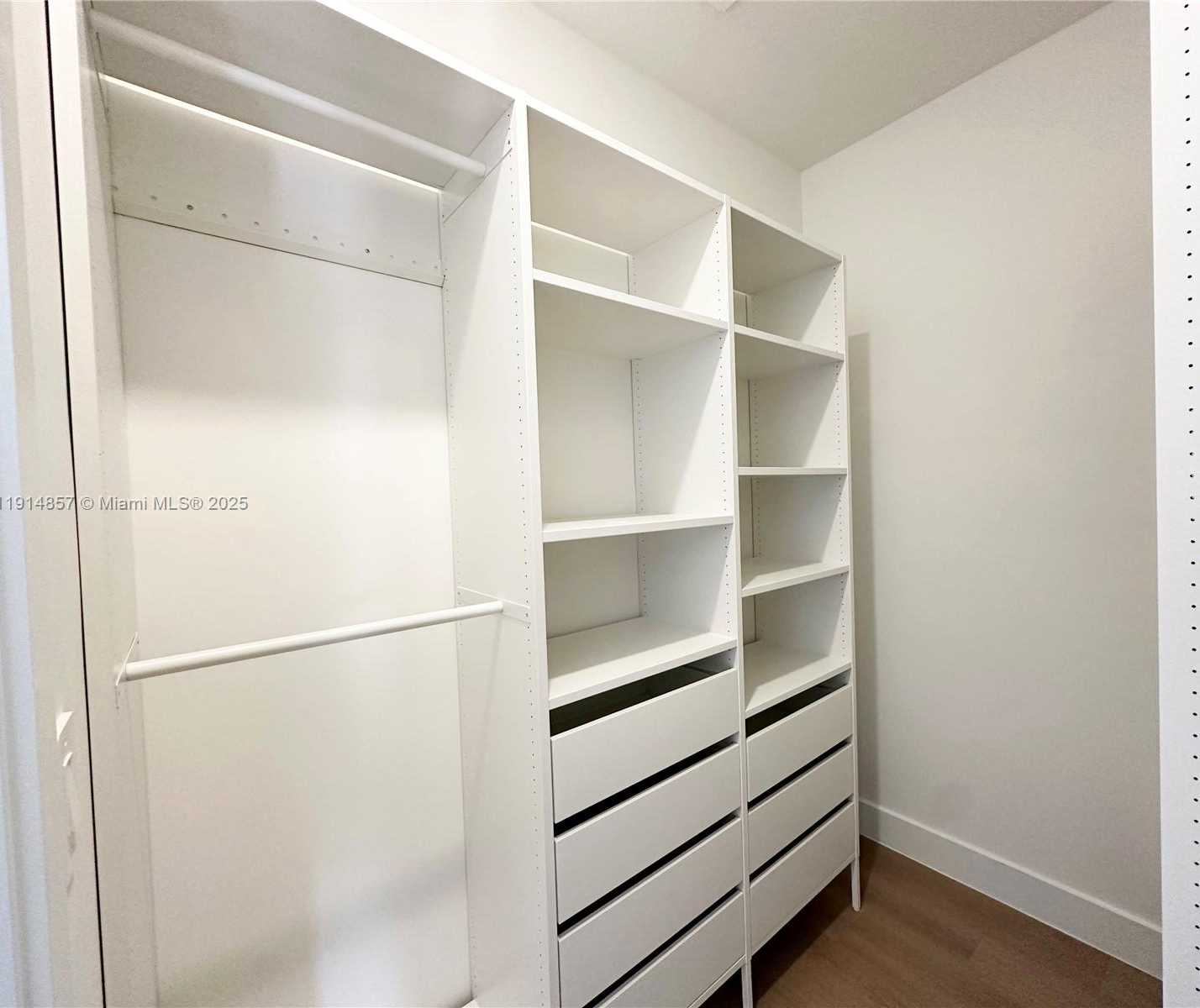 Small Image of 12273 SOUTH WEST 44TH ST, Davie Number 24