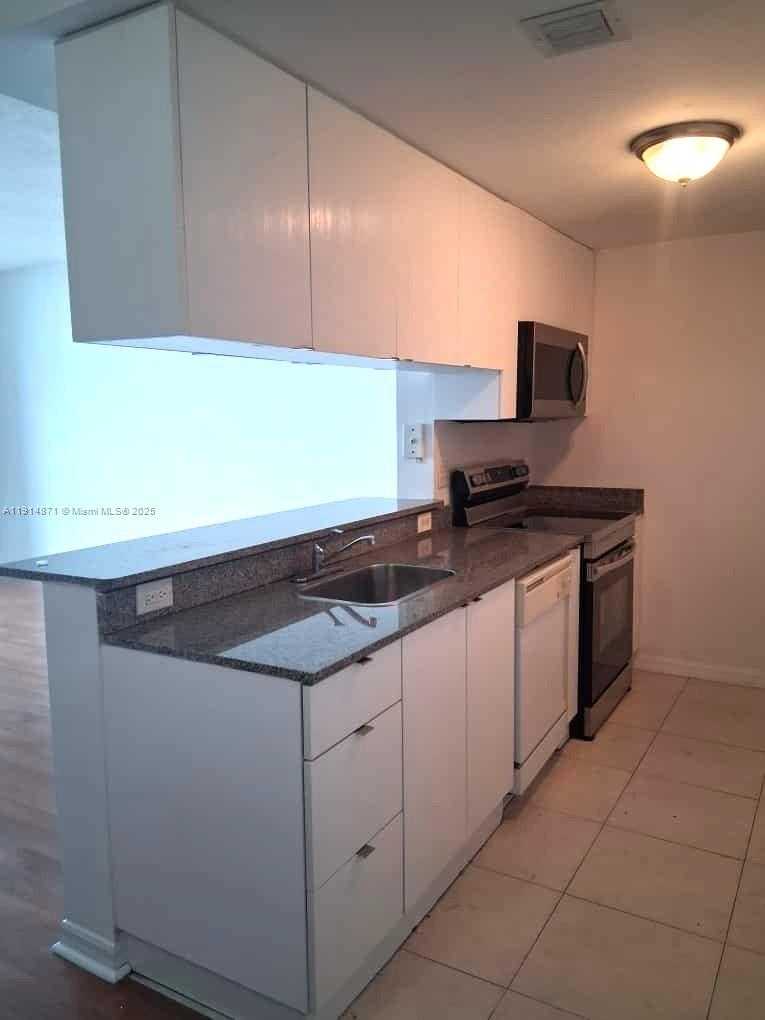 Small Image of 275 NORTH EAST 18TH ST #1701, Miami Number 6