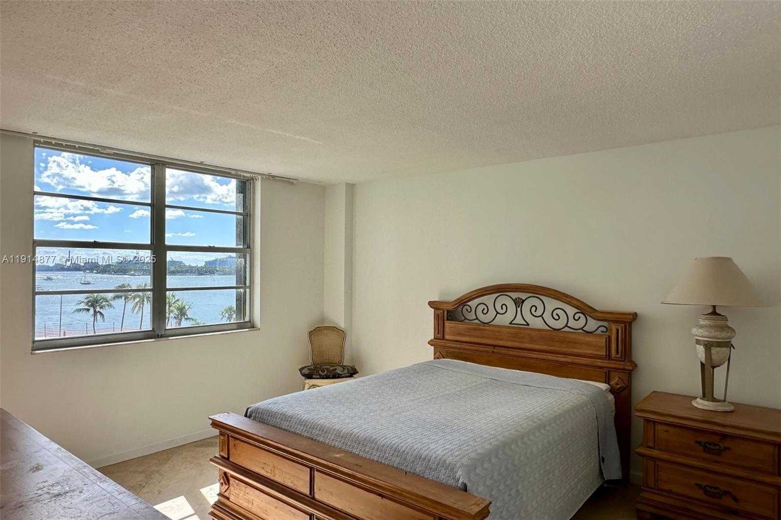 Small Image of 5 ISLAND AVE #5G, Miami Beach Number 12