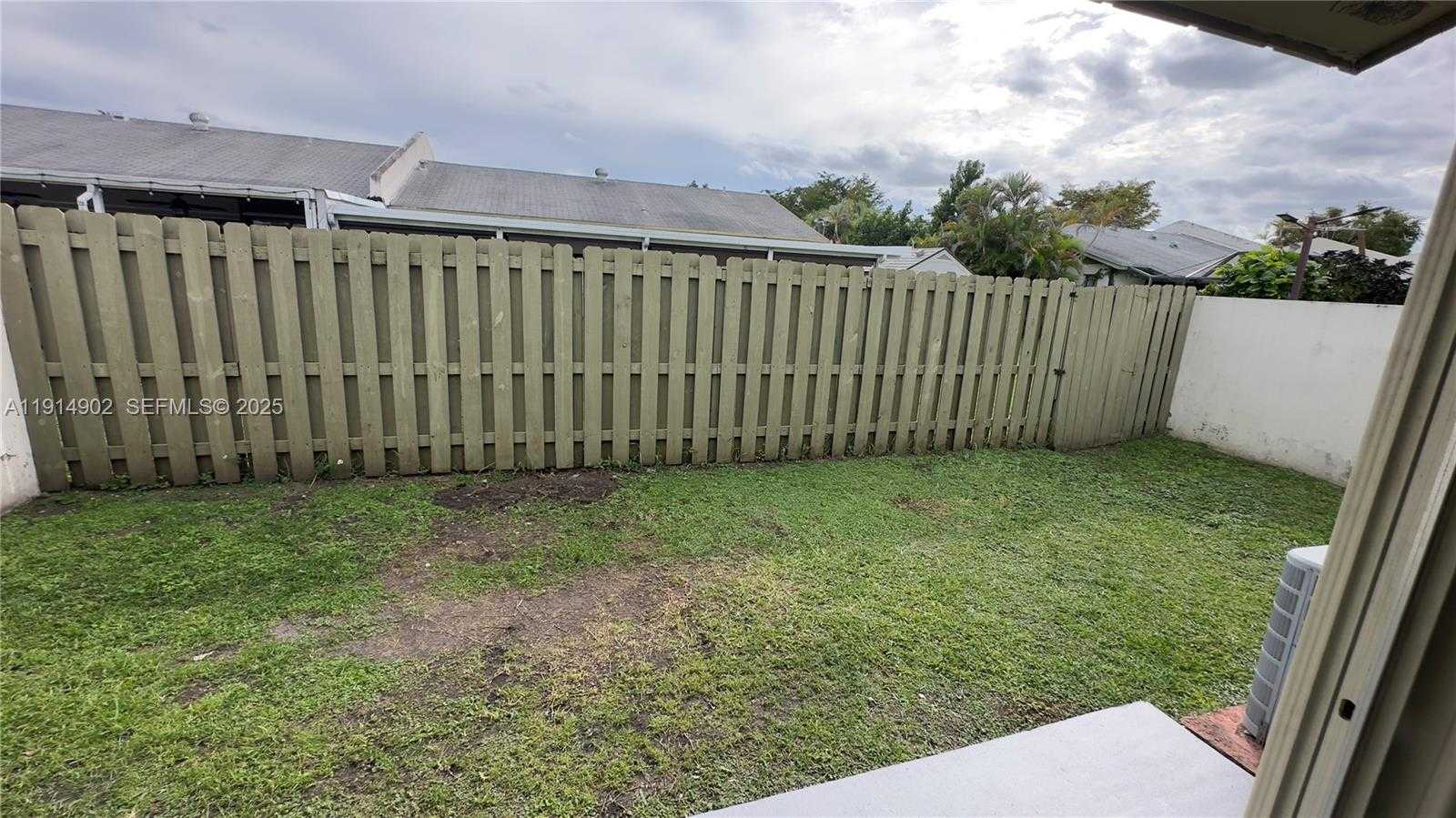 Small Image of 12240 SOUTH WEST 114TH TER #12240, Miami Number 15