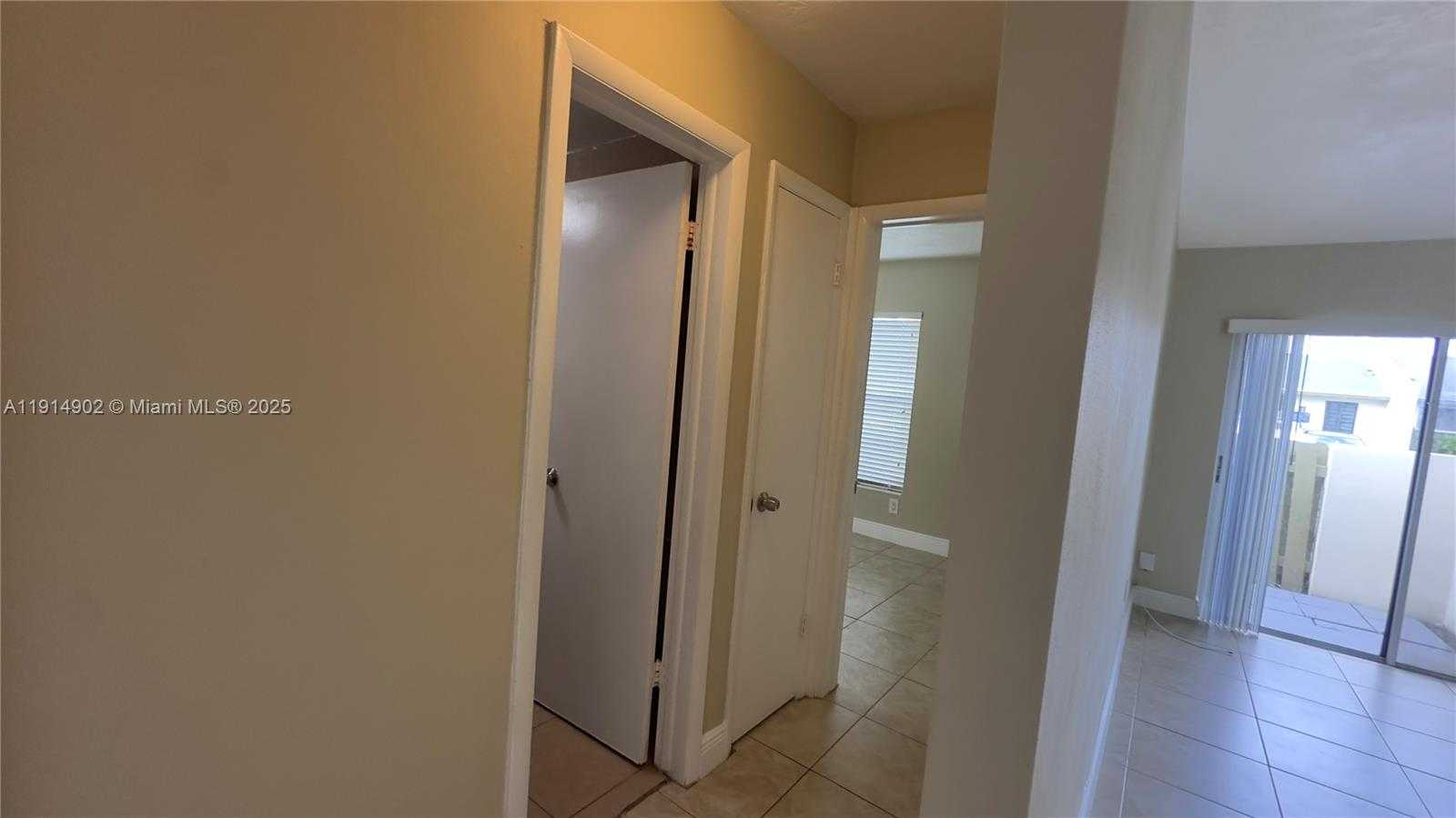 Small Image of 12240 SOUTH WEST 114TH TER #12240, Miami Number 4