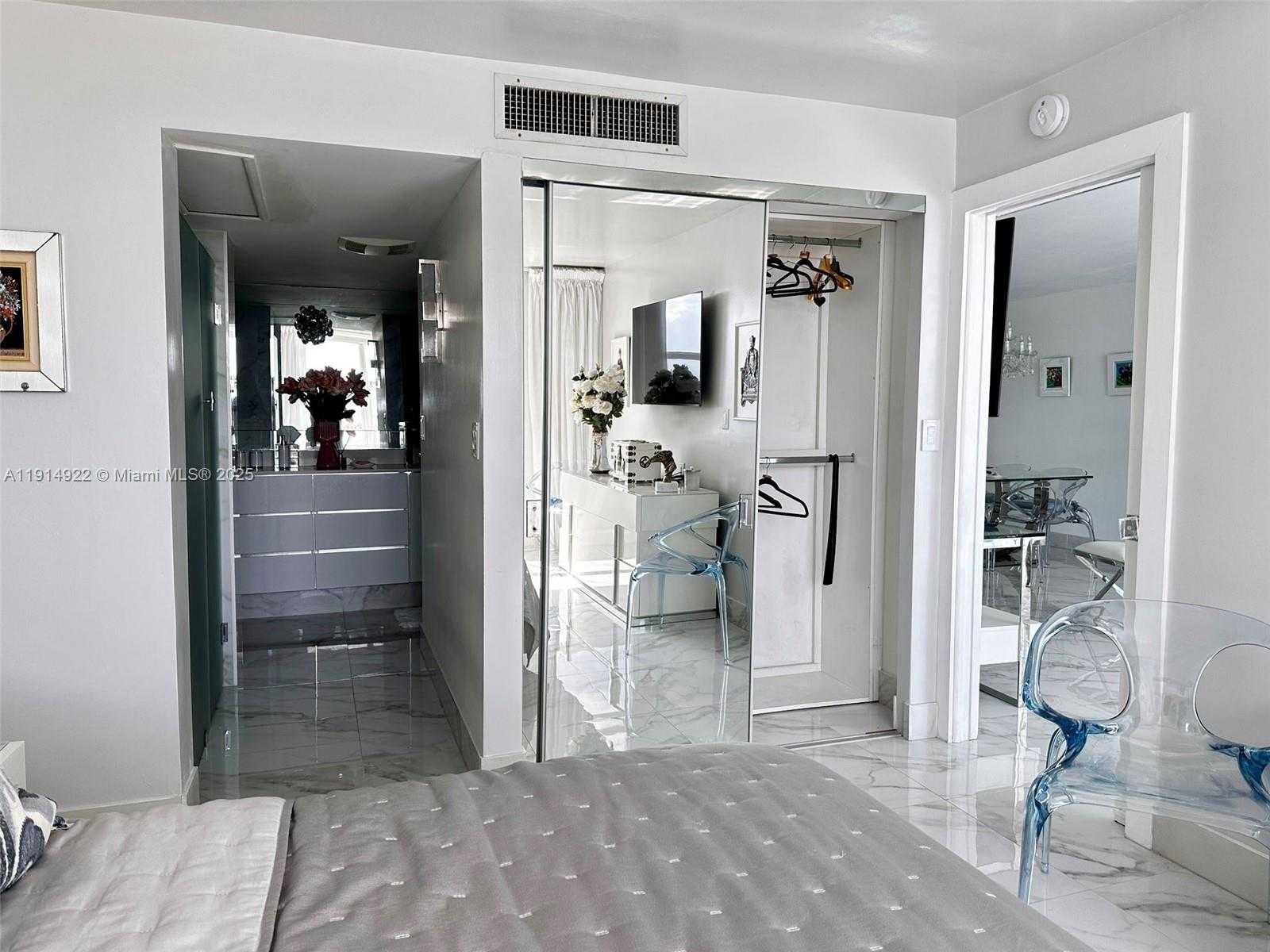 Small Image of 6770 INDIAN CREEK DR #14M, Miami Beach Number 9