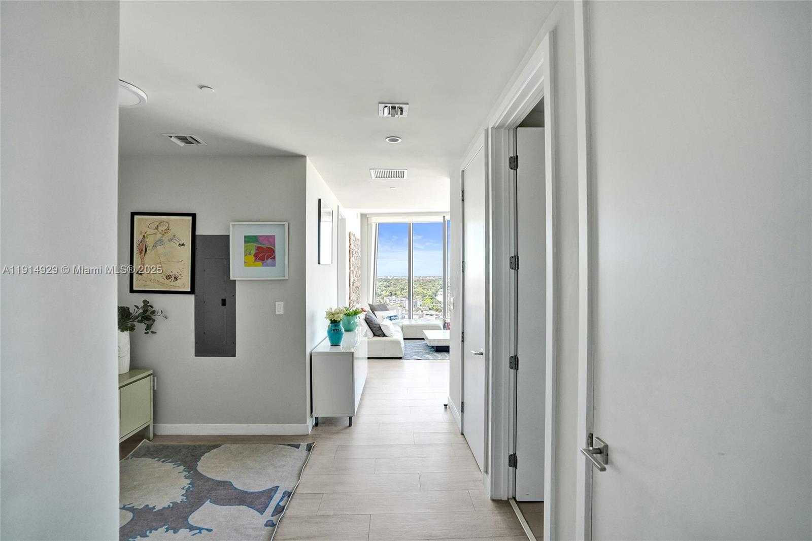 Small Image of 2831 SOUTH BAYSHORE DR #1808, Miami Number 14