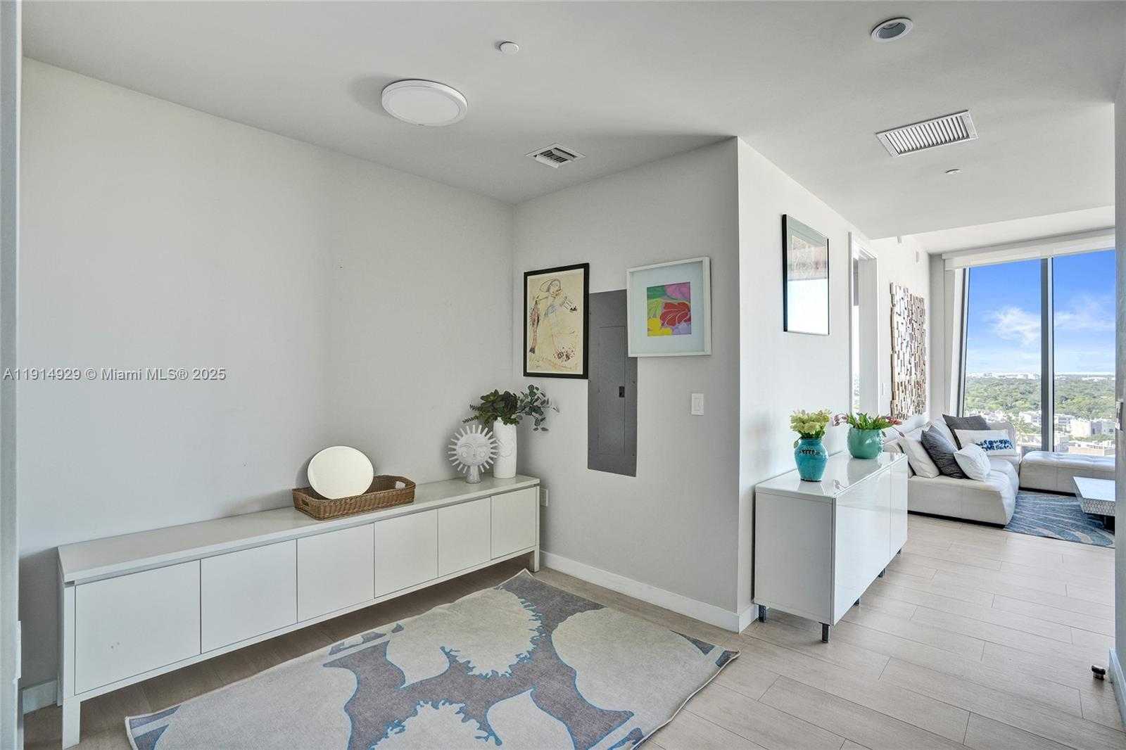 Small Image of 2831 SOUTH BAYSHORE DR #1808, Miami Number 15