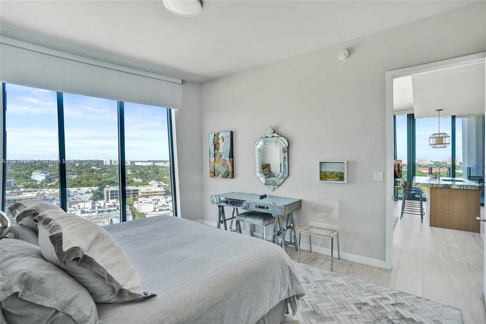 Small Image of 2831 SOUTH BAYSHORE DR #1808, Miami Number 19