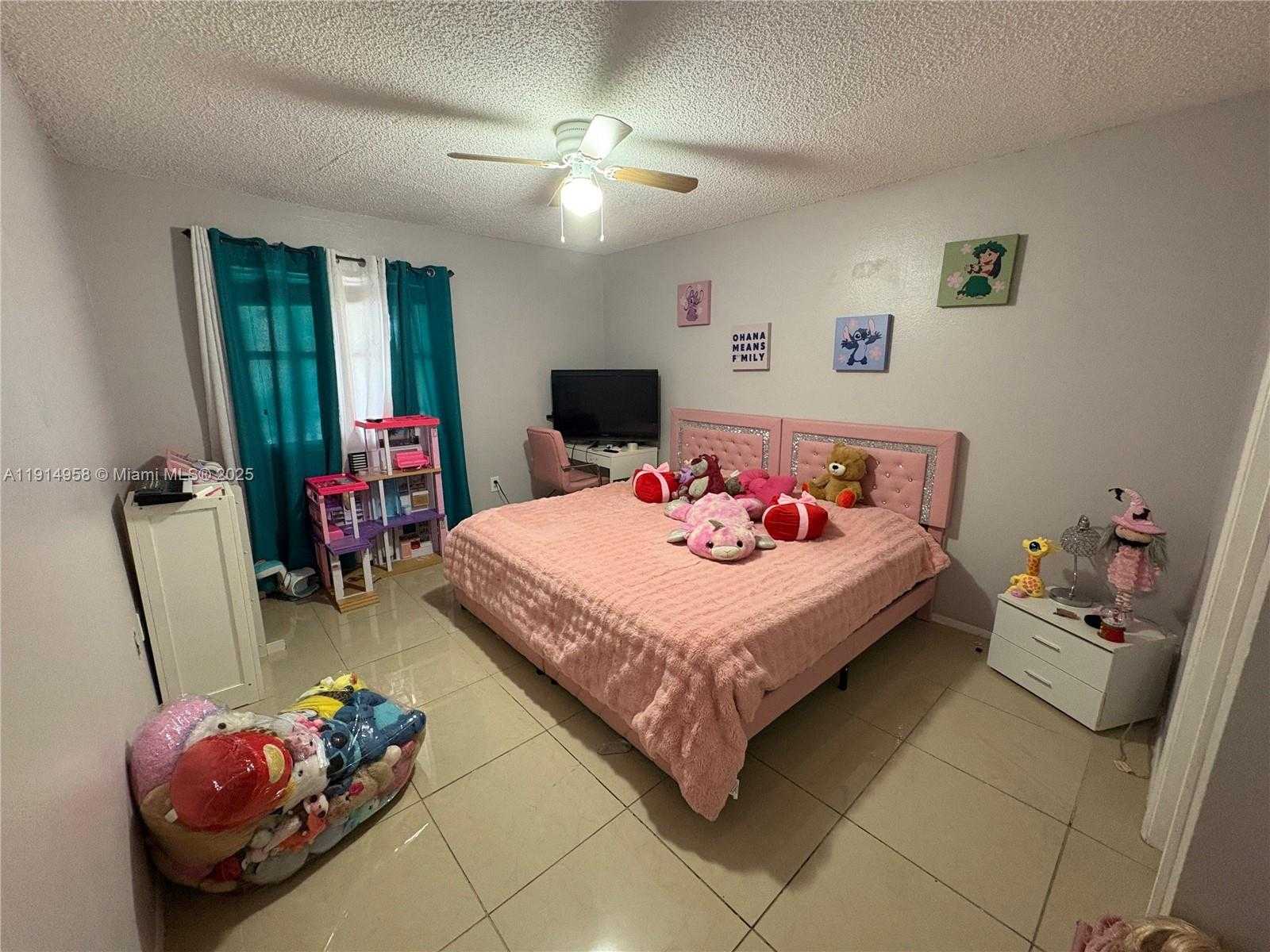 Small Image of 15661 SOUTH WEST 104TH TER #3210, Miami Number 10