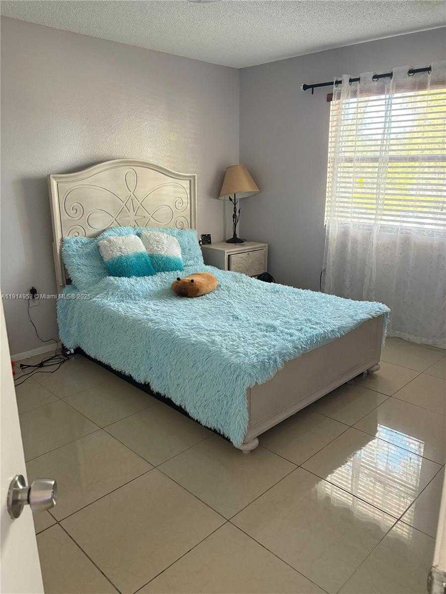 Small Image of 15661 SOUTH WEST 104TH TER #3210, Miami Number 16