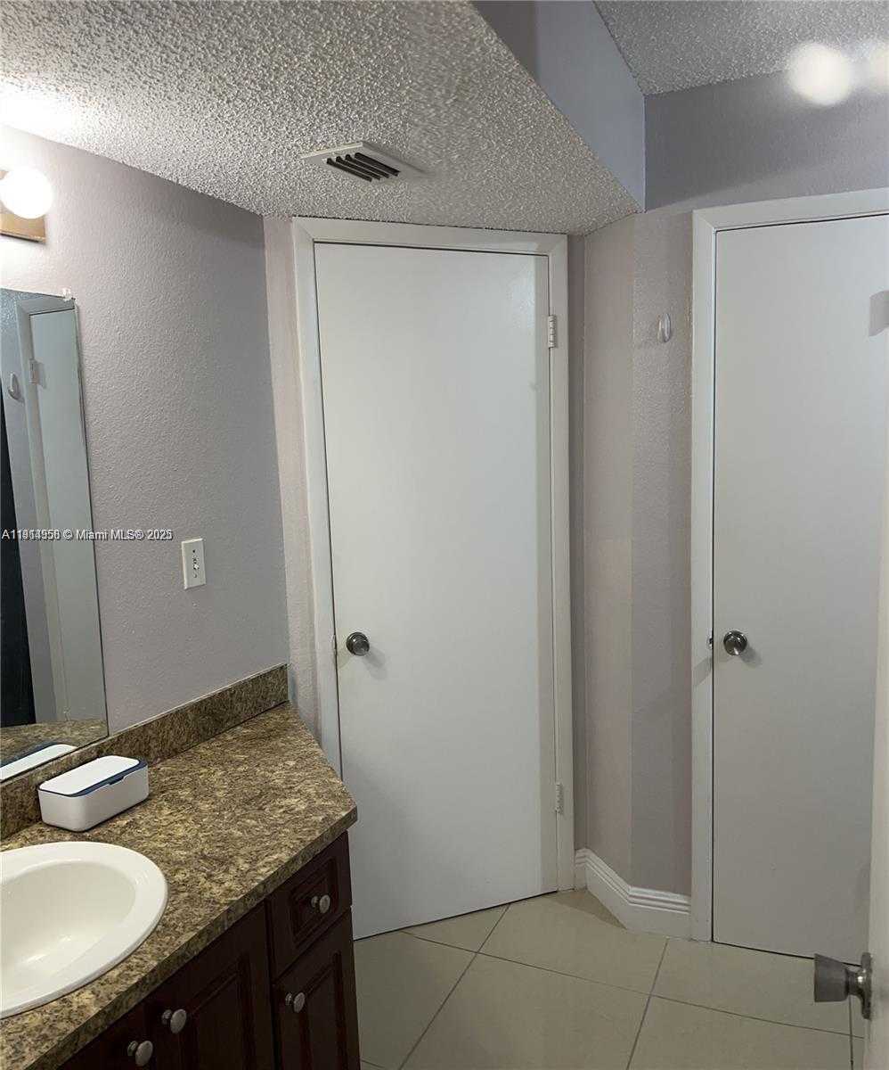 Small Image of 15661 SOUTH WEST 104TH TER #3210, Miami Number 18