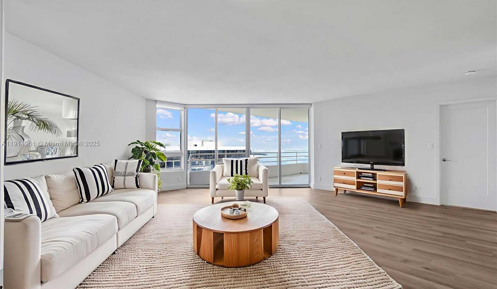 Small Image of 555 NORTH EAST 34TH ST #2310, Miami Number 11