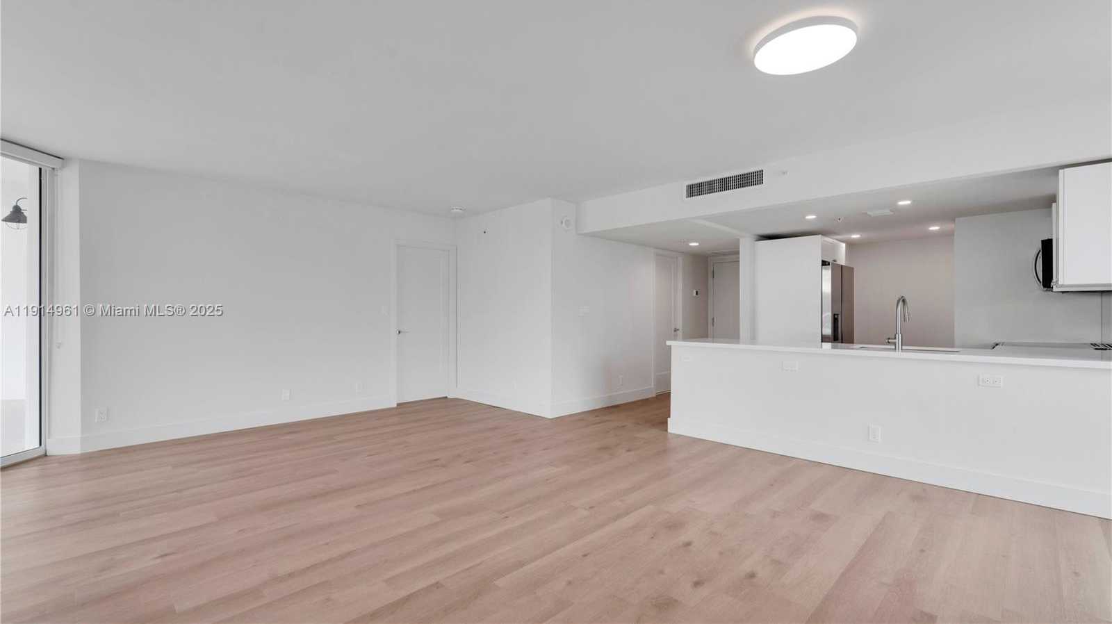 Small Image of 555 NORTH EAST 34TH ST #2310, Miami Number 12