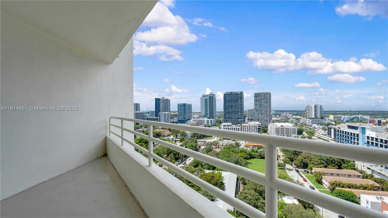 Small Image of 555 NORTH EAST 34TH ST #2310, Miami Number 15
