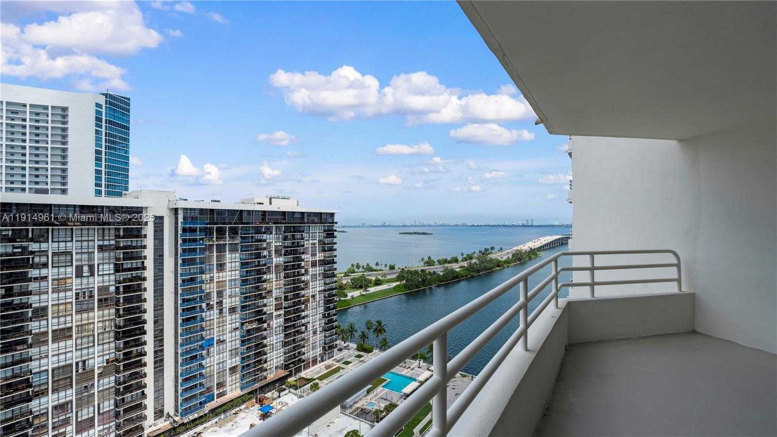 Small Image of 555 NORTH EAST 34TH ST #2310, Miami Number 16