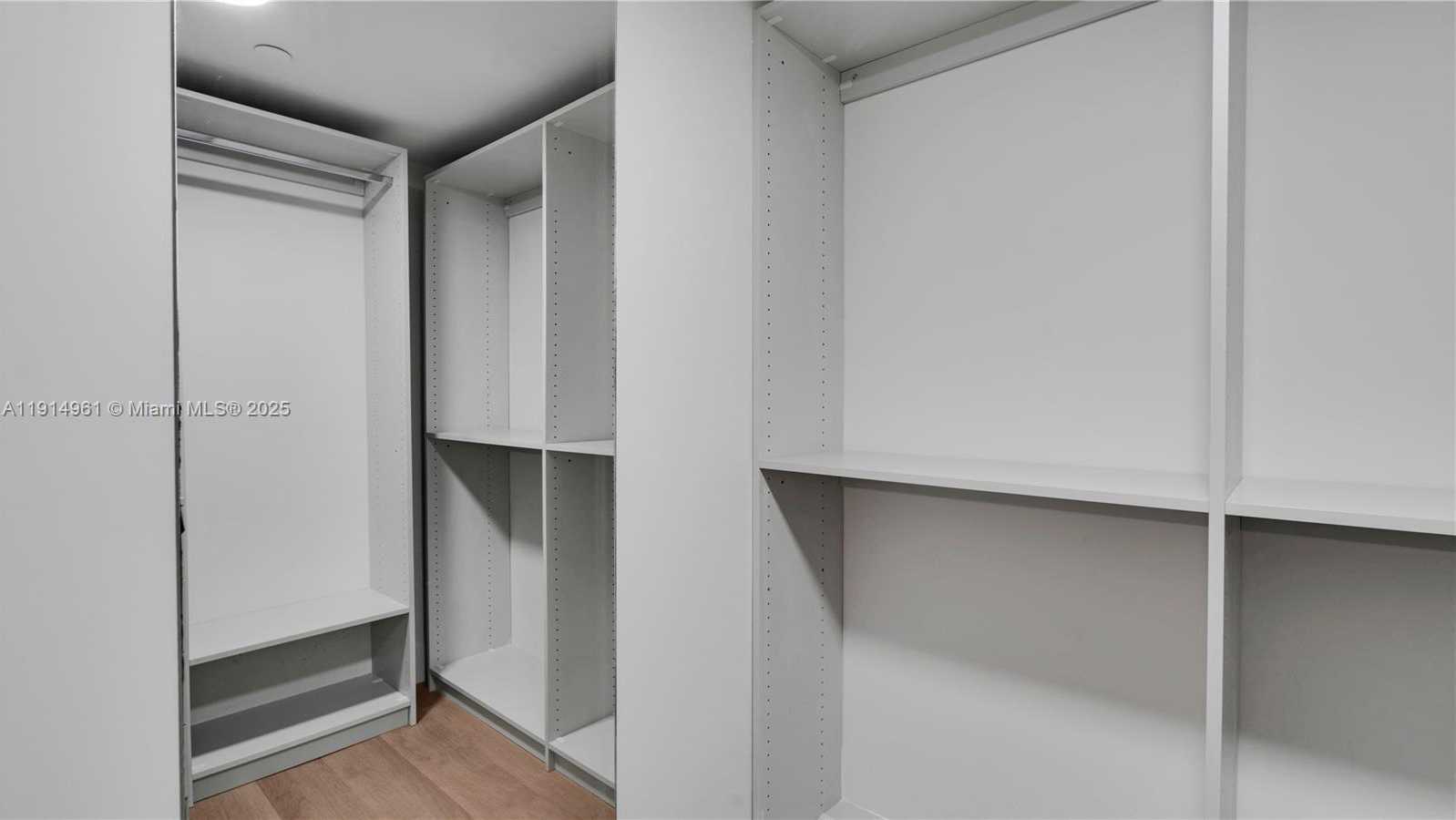 Small Image of 555 NORTH EAST 34TH ST #2310, Miami Number 23