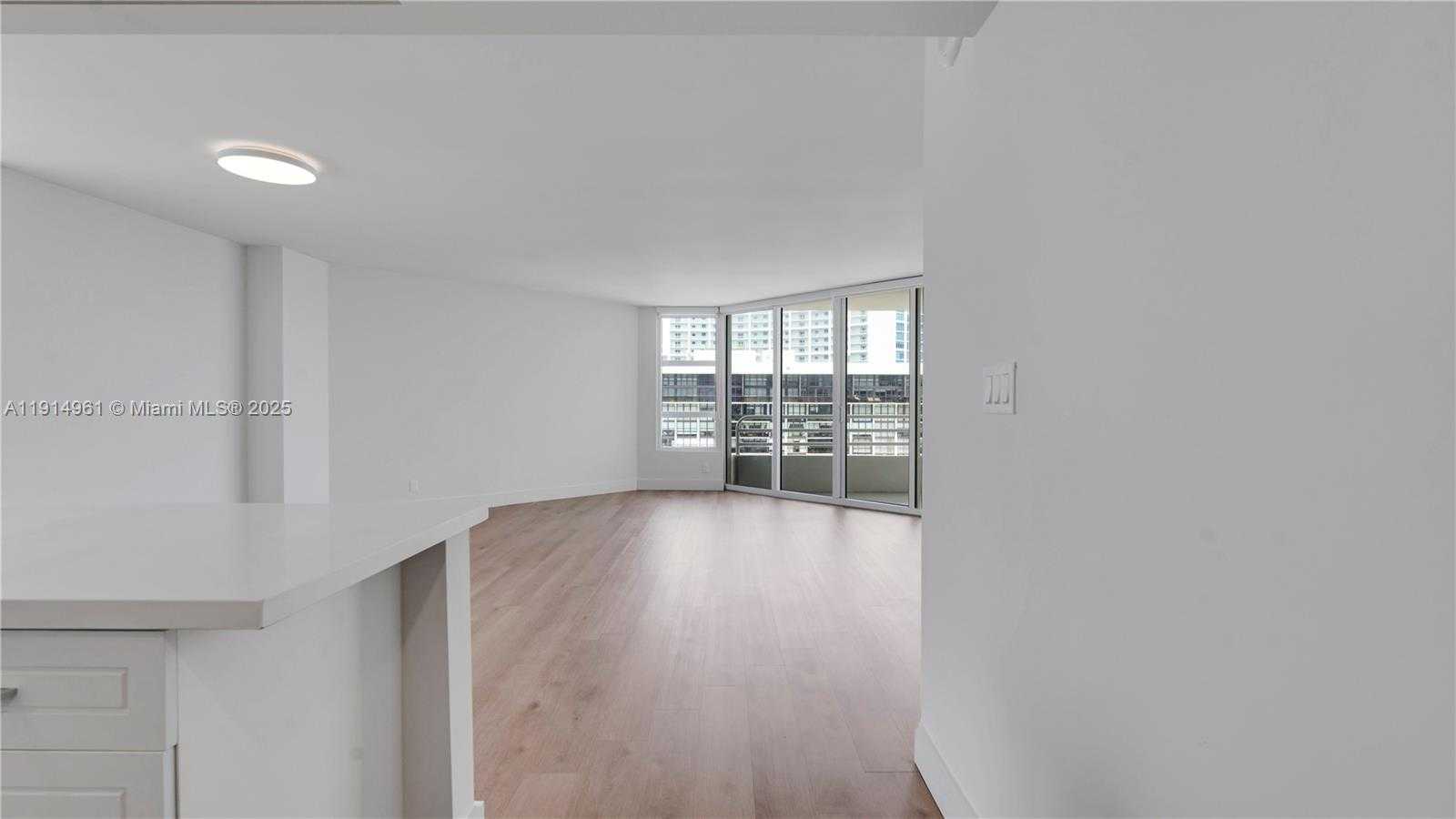 Small Image of 555 NORTH EAST 34TH ST #2310, Miami Number 7