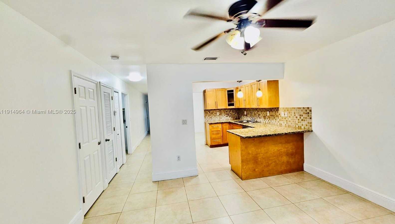 Small Image of 3182 SOUTH WEST 25TH TER #1, Miami Number 12